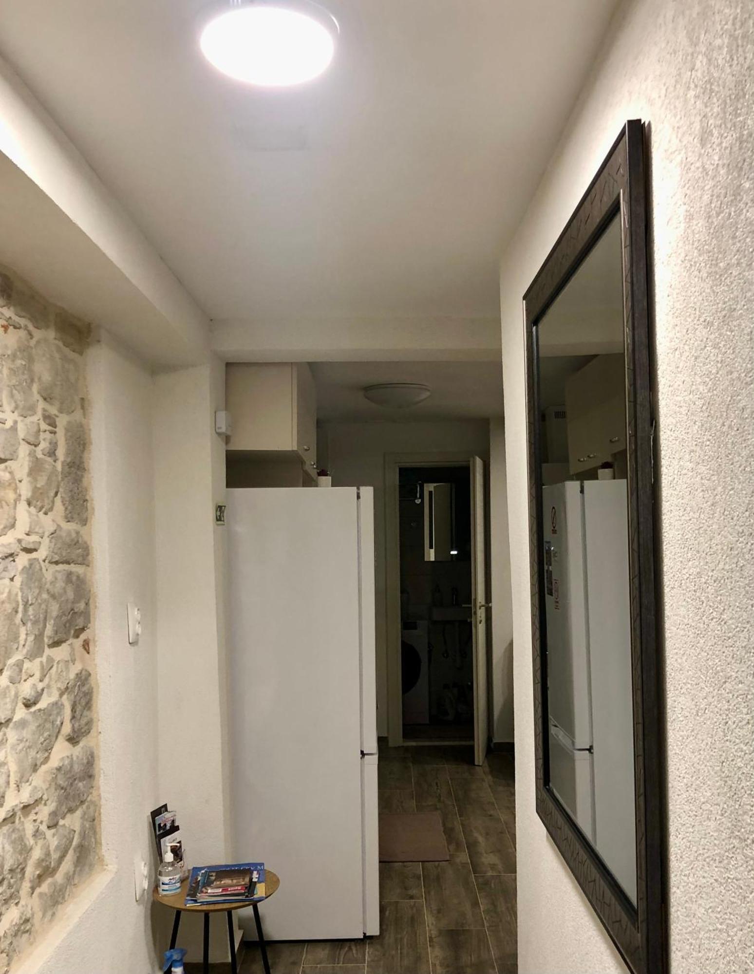 Apartman Blue Moon Split- Free Parking Екстер'єр фото
